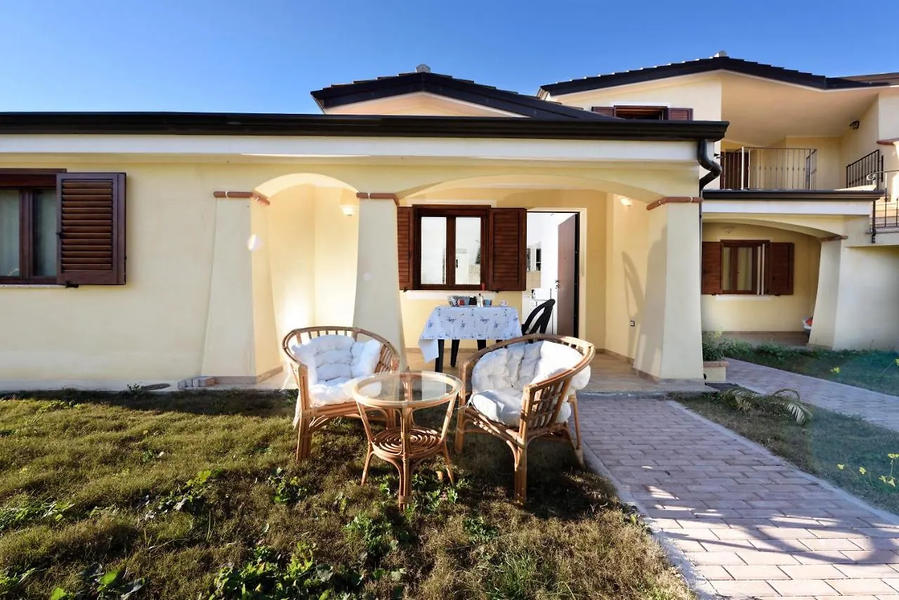 Appartement Armandiola à Cardedu 0*,